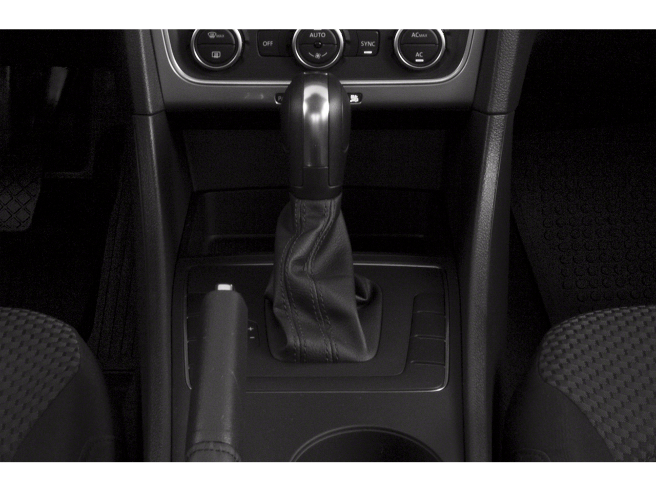 2015 Volkswagen Passat 2.0L TDI SE w/Sunroof