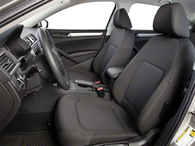 2012 Volkswagen Passat SE
