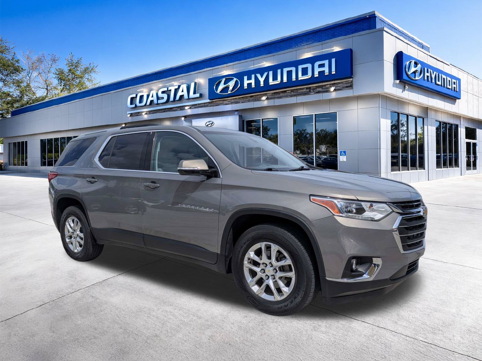 2018 Chevrolet Traverse LT Cloth
