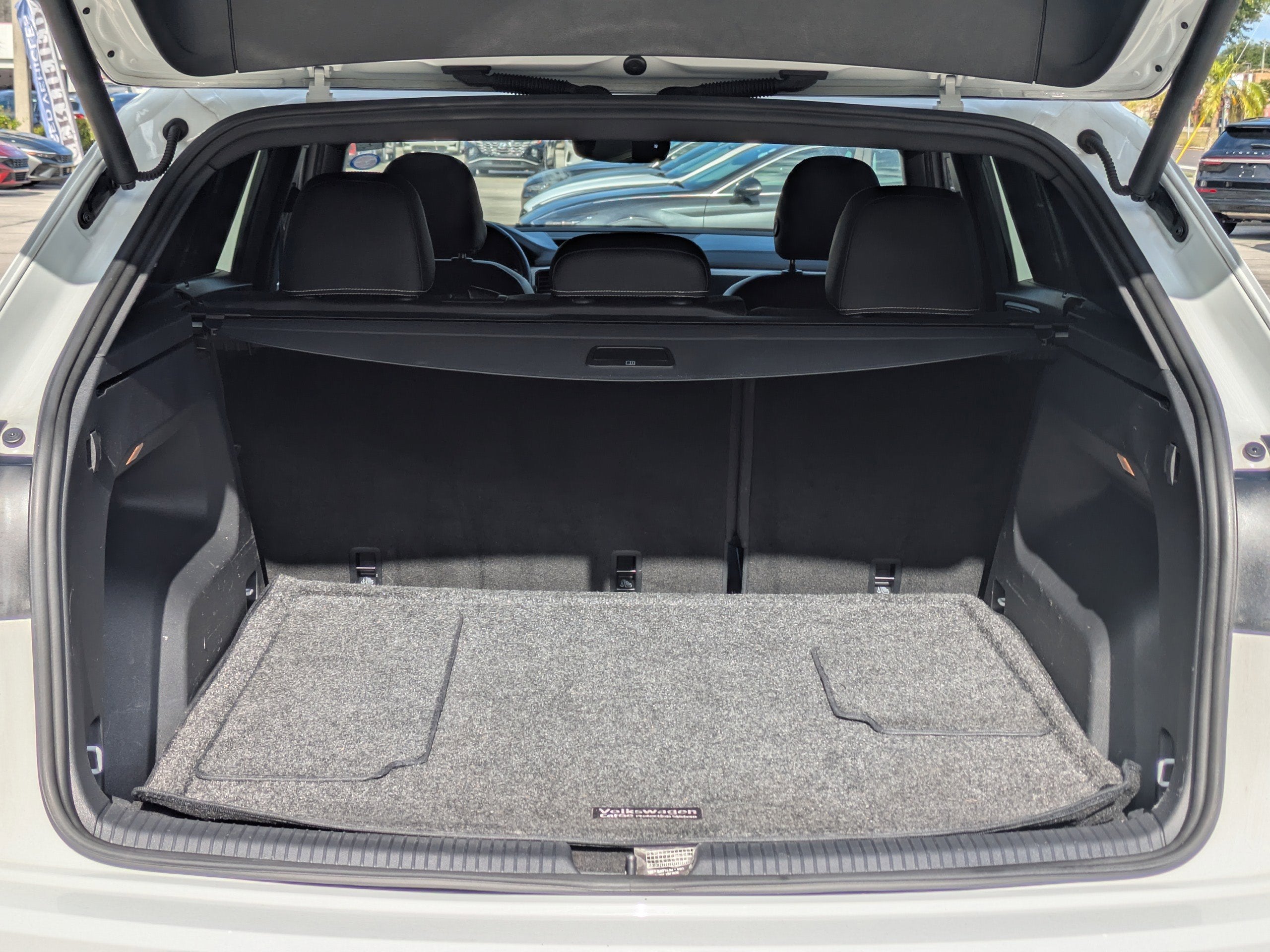 2021 Volkswagen Atlas Cross Sport 3.6L V6 SEL Premium R-Line