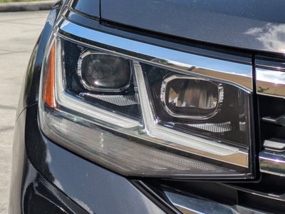 2022 Volkswagen Atlas 3.6L V6 SE w/Technology