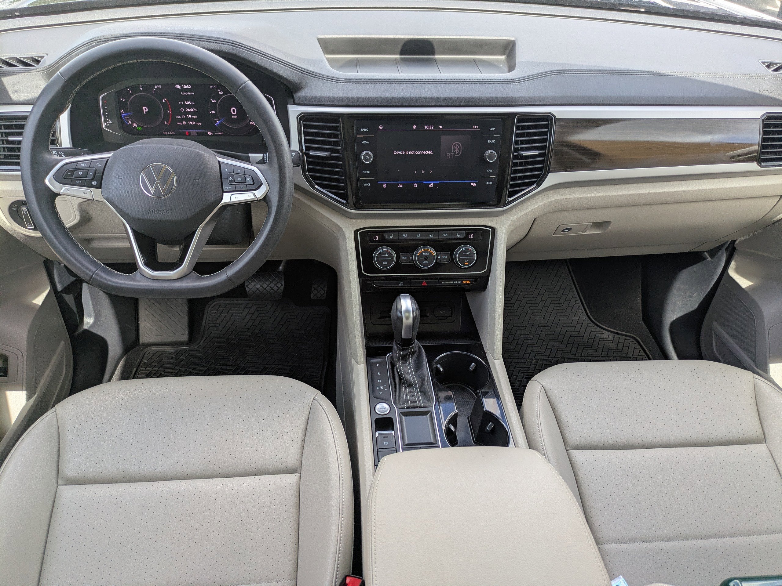 2022 Volkswagen Atlas 3.6L V6 SE w/Technology