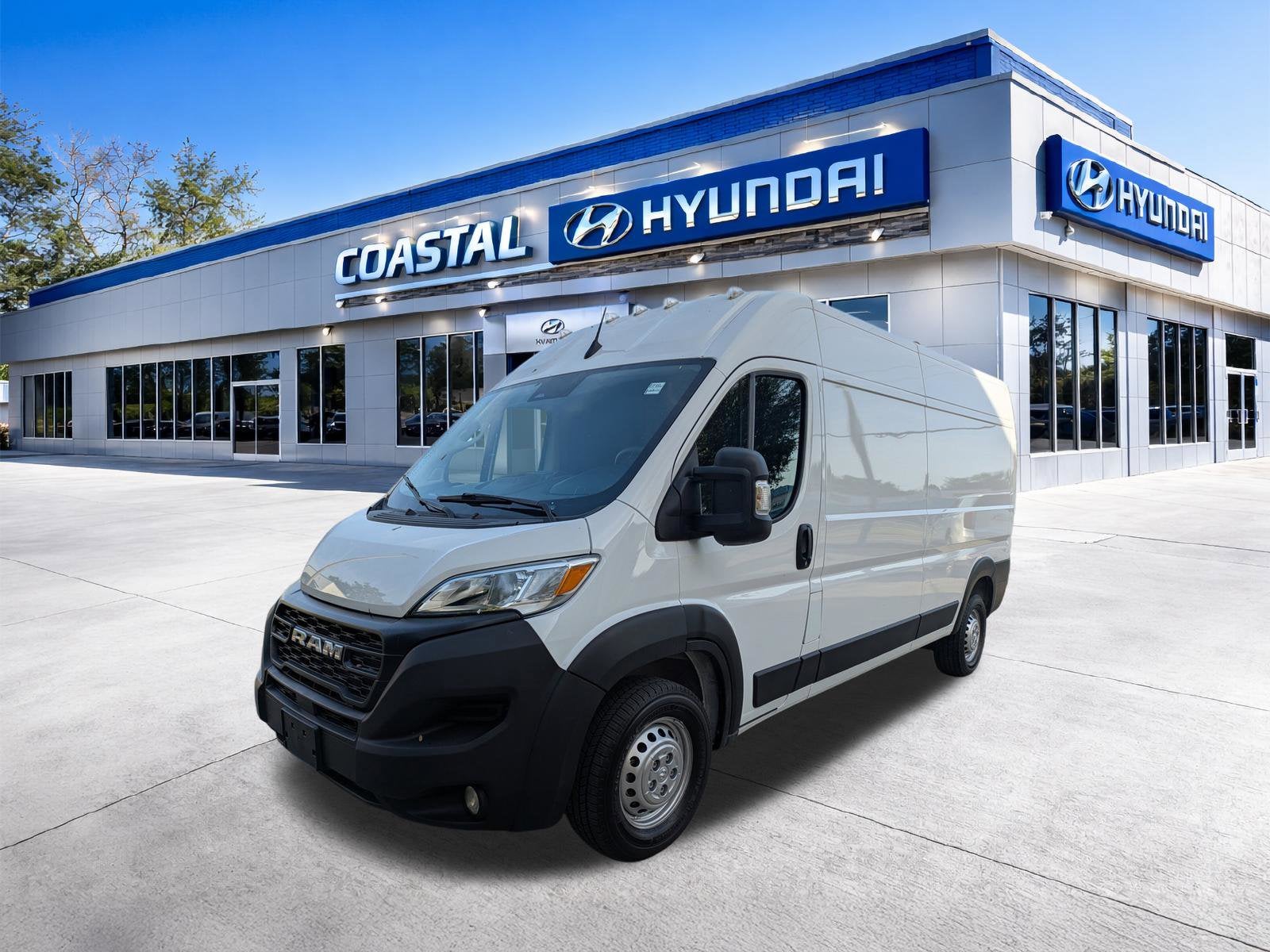 2025 RAM ProMaster Cargo Van Tradesman