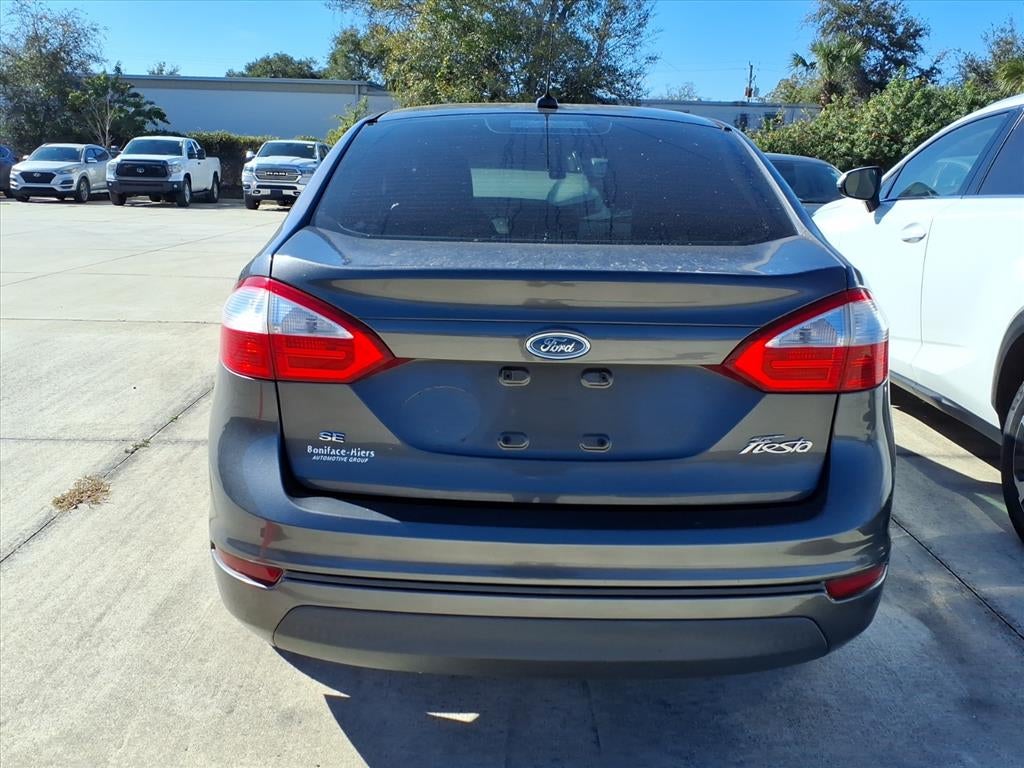 2016 Ford Fiesta SE
