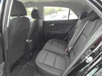 2022 Kia Rio 5-Door S