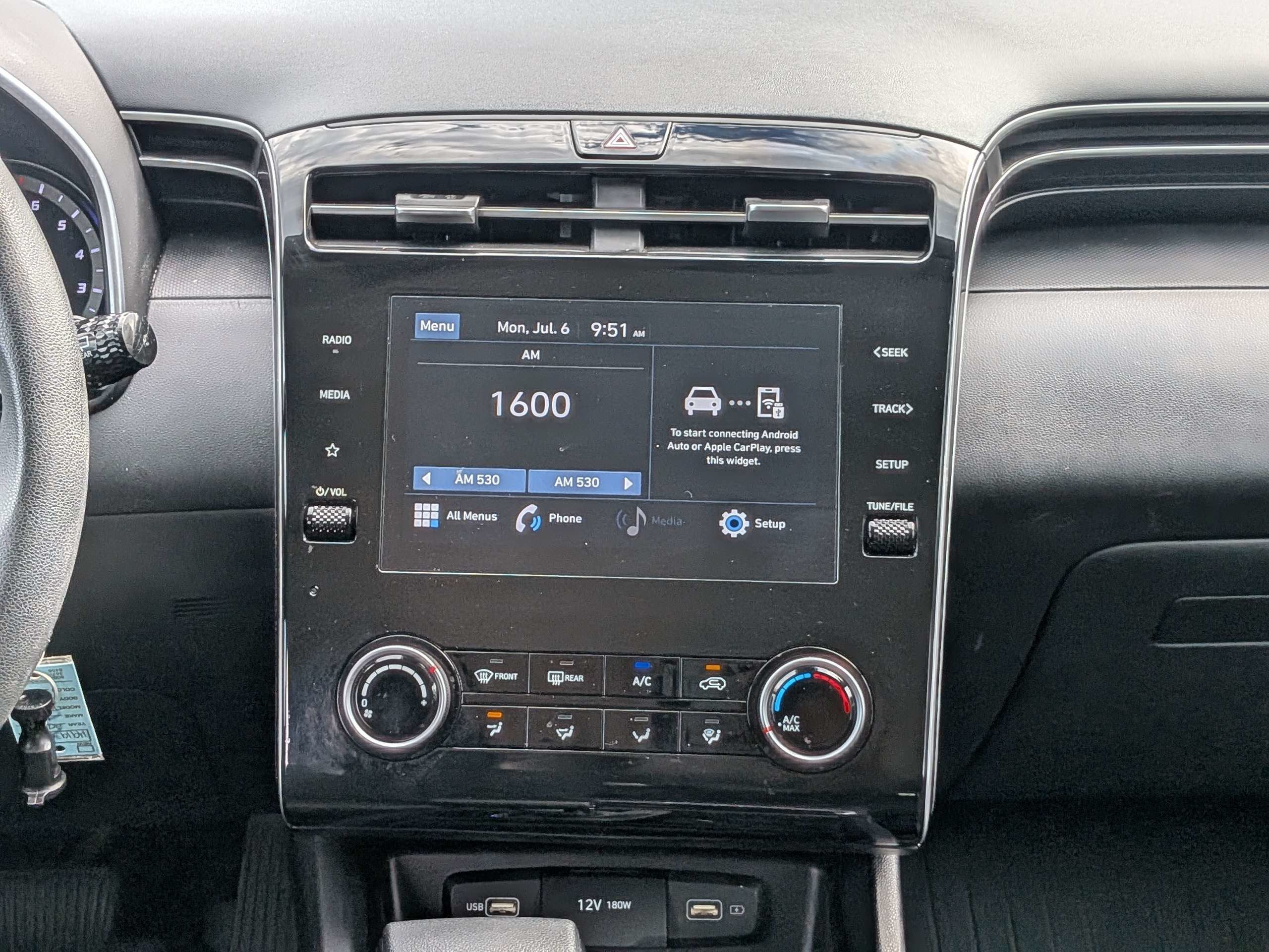 2024 Hyundai Tucson SE