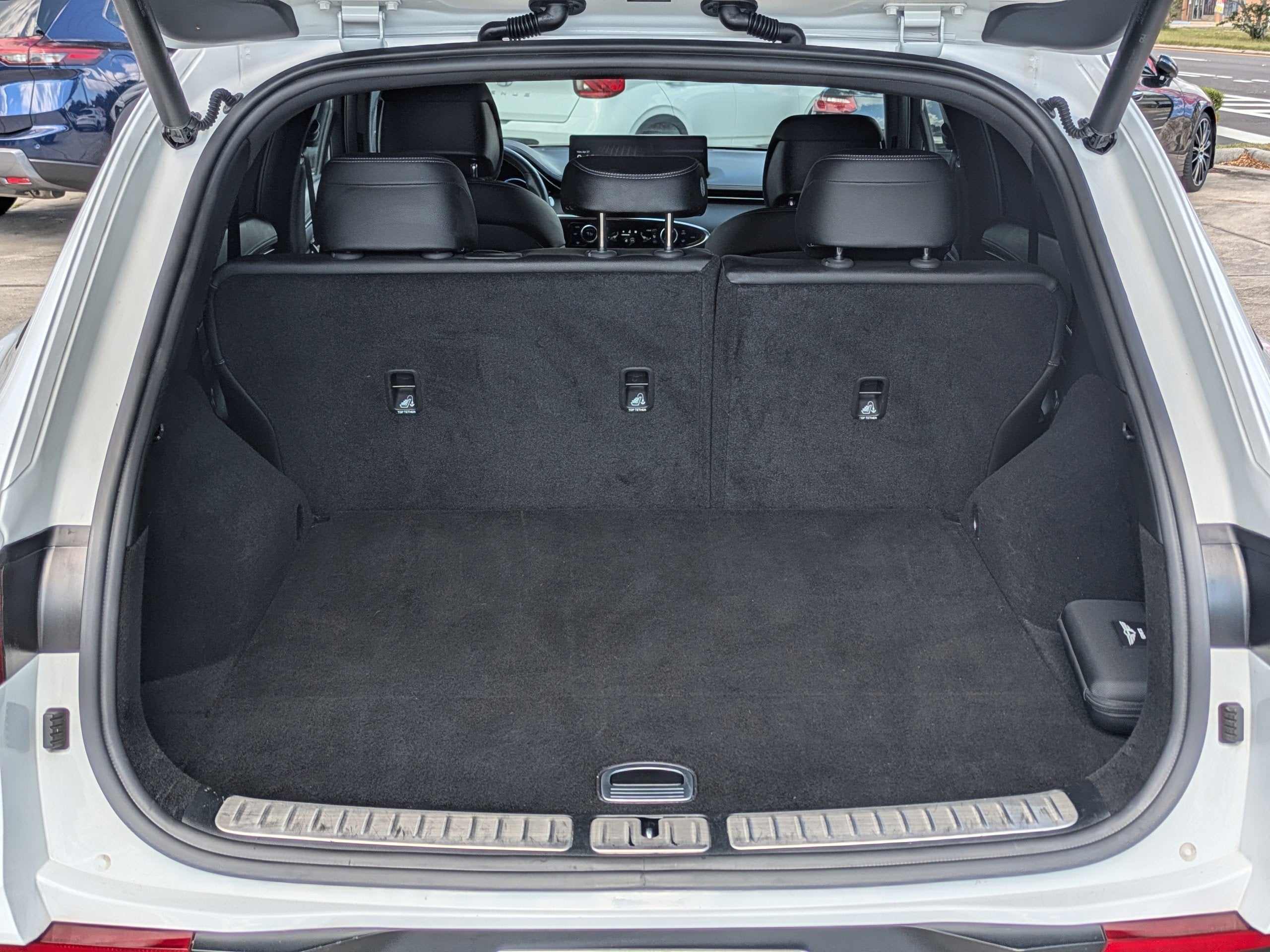 2025 Genesis GV70 2.5T