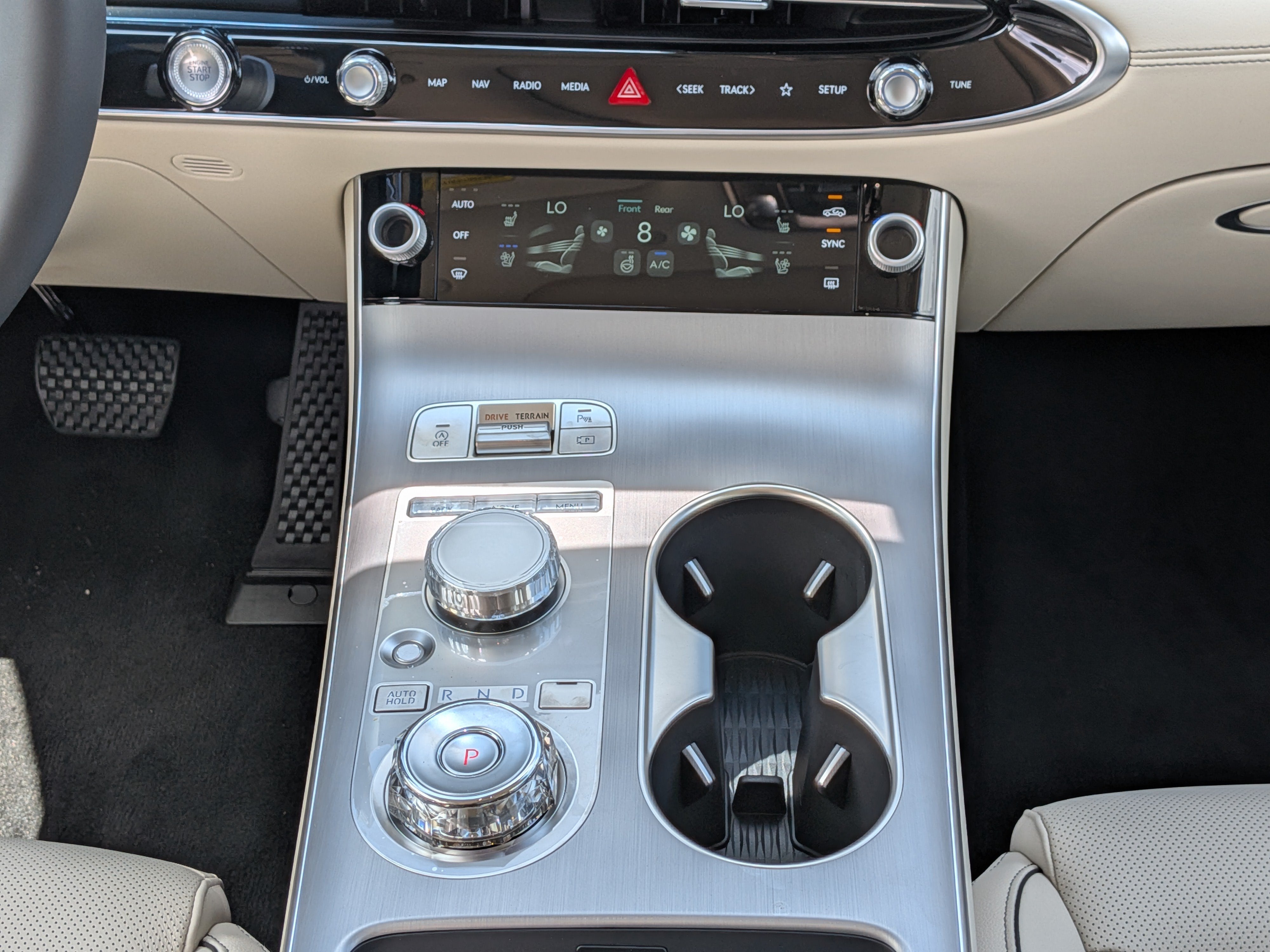 2026 Genesis GV70 2.5T Advanced