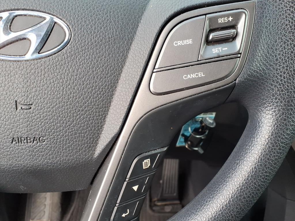 2017 Hyundai SANTA FE Sport 2.4 Base