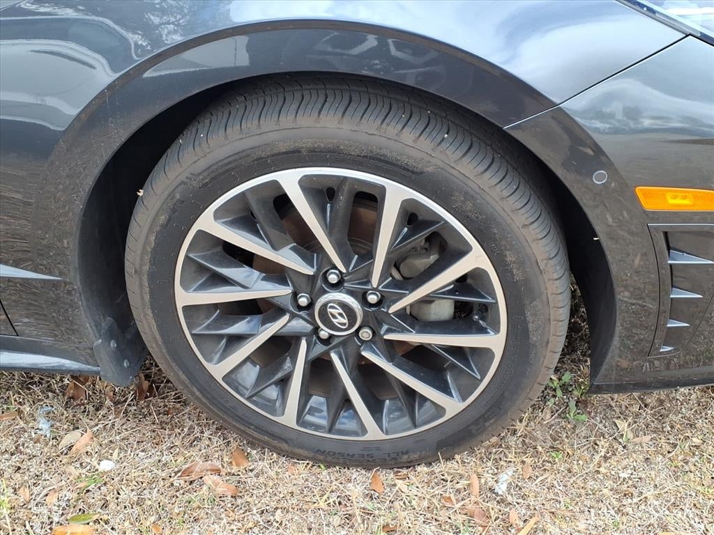 2021 Hyundai SONATA Limited