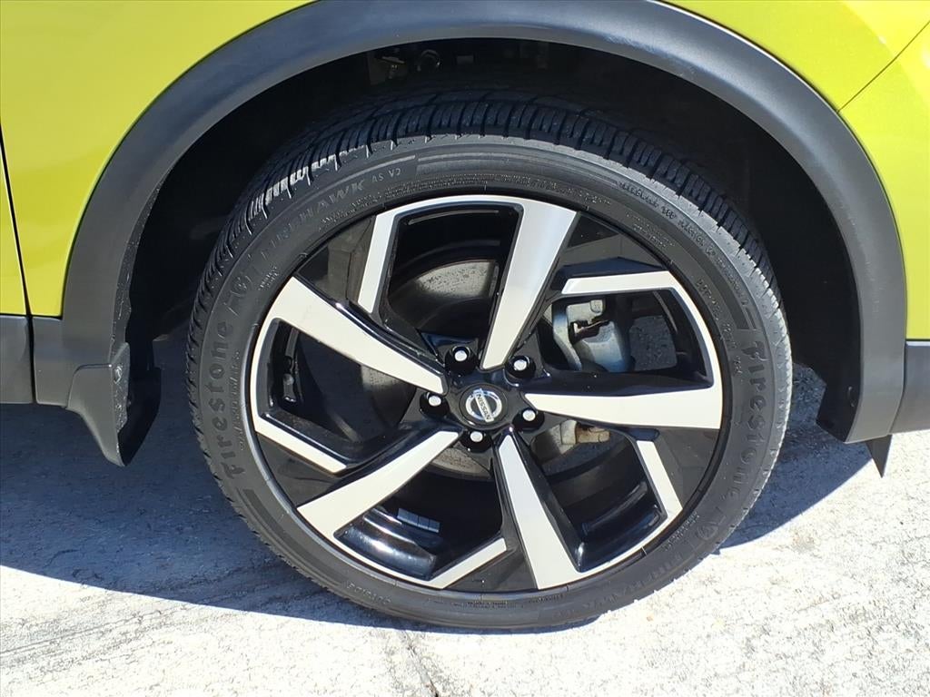 2021 Nissan Rogue Sport SL