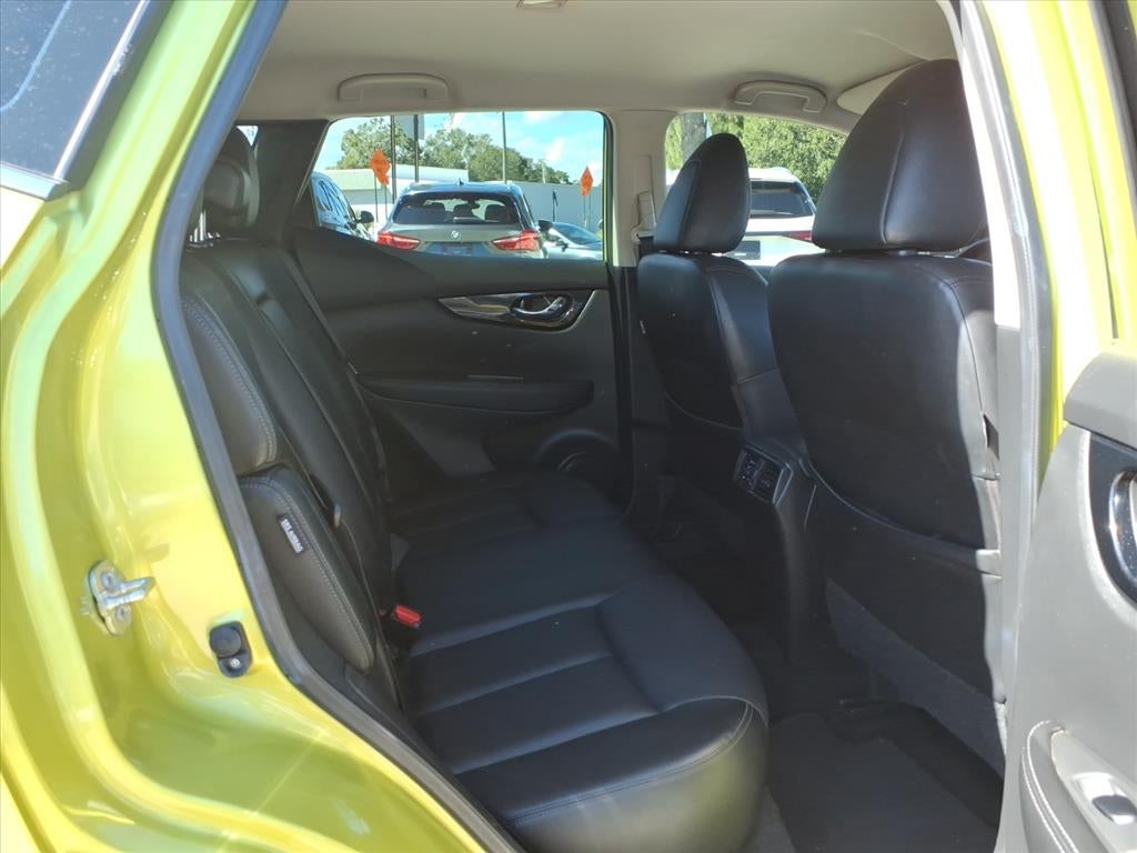 2021 Nissan Rogue Sport SL