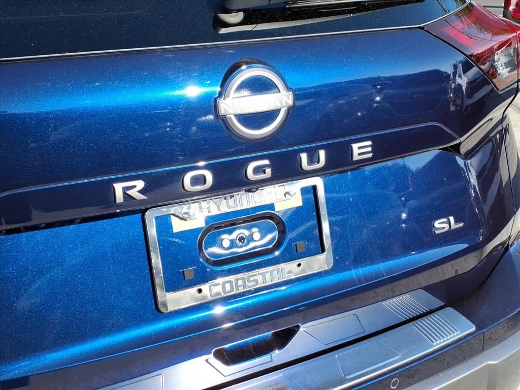 2025 Nissan Rogue SL
