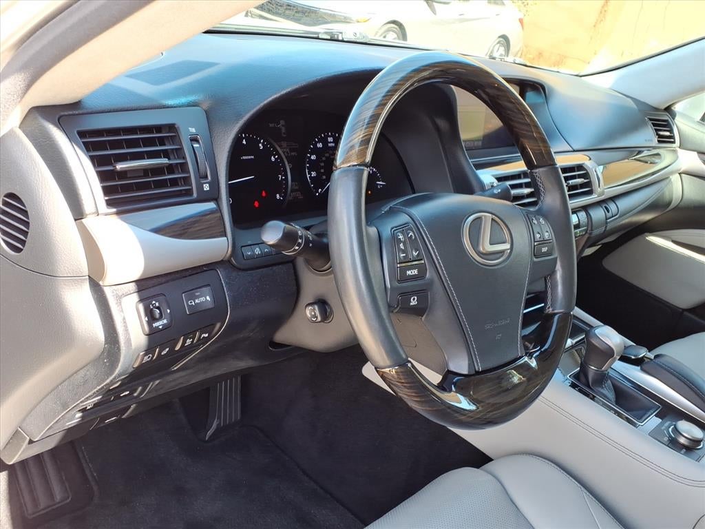 2014 Lexus LS 460 460