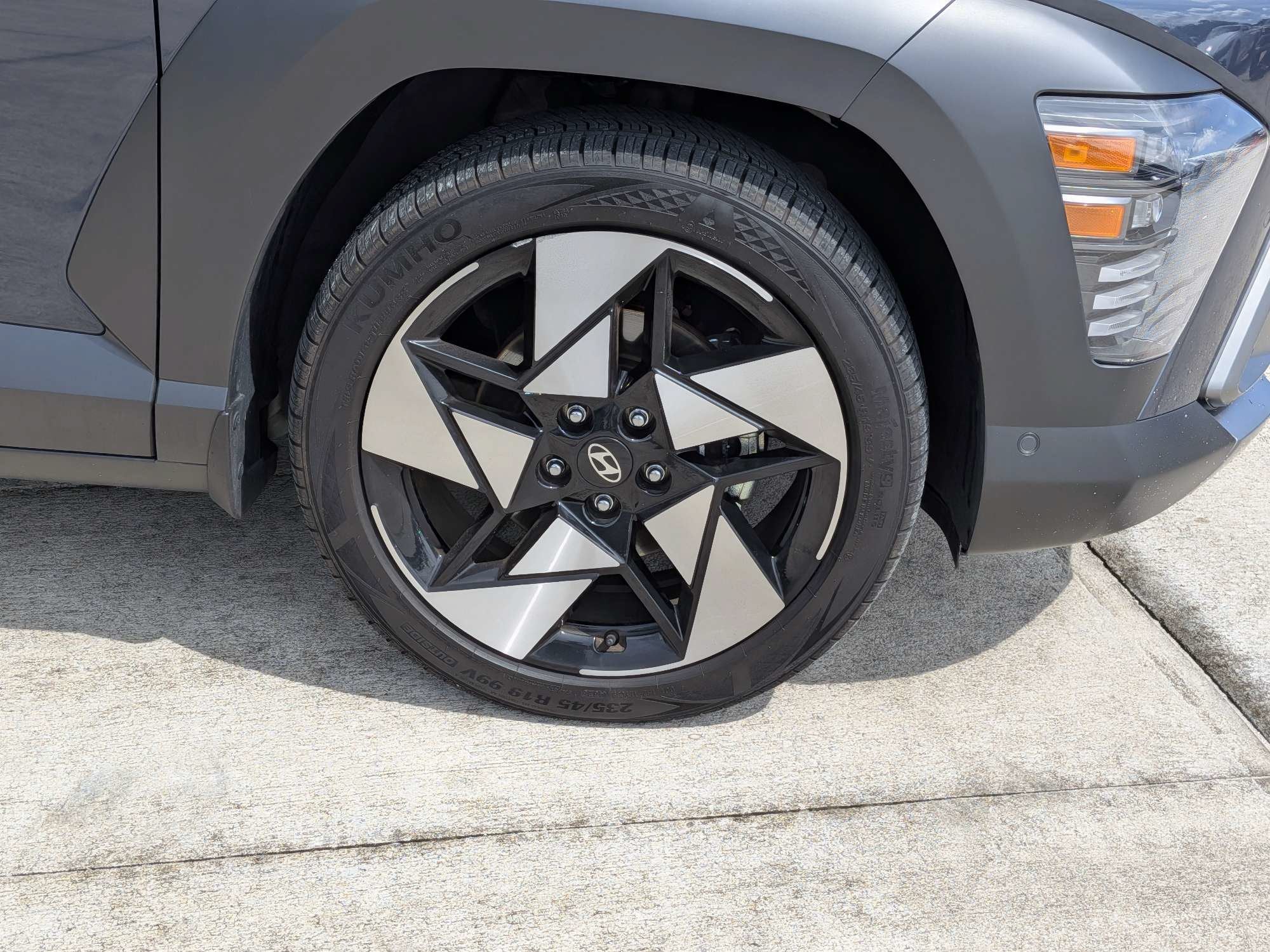2024 Hyundai Kona Limited
