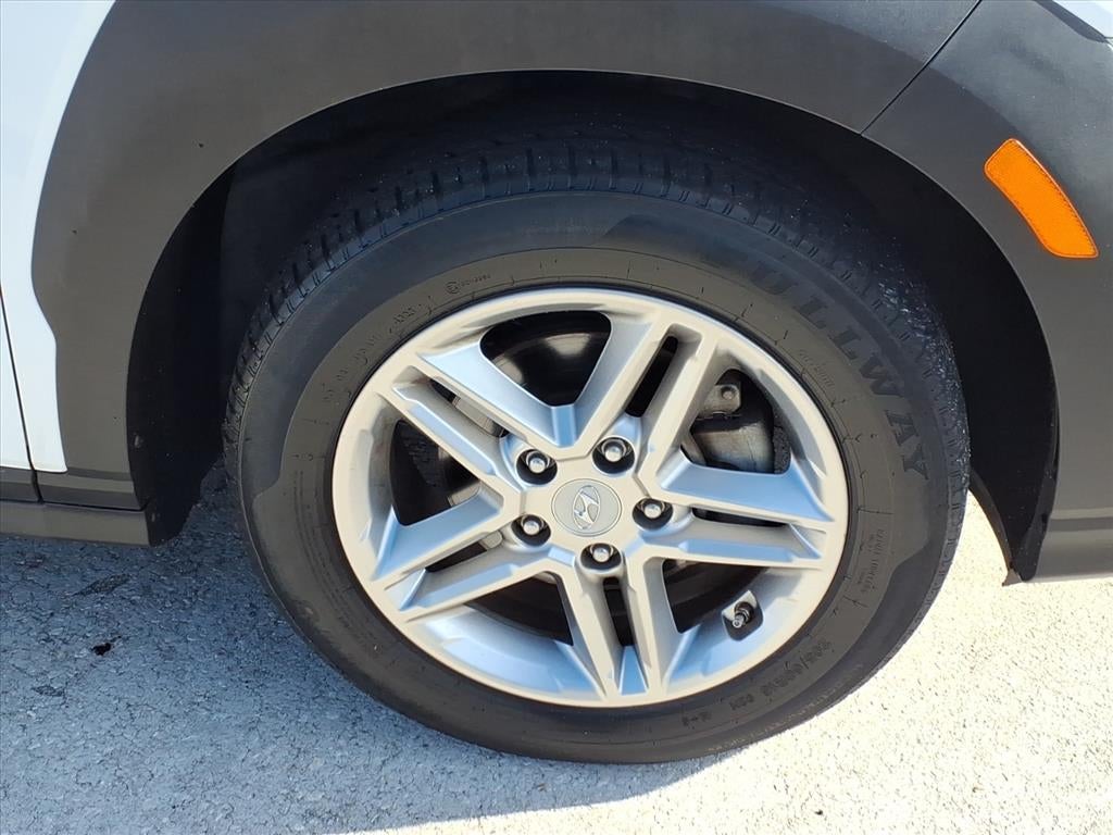 2022 Hyundai KONA SE