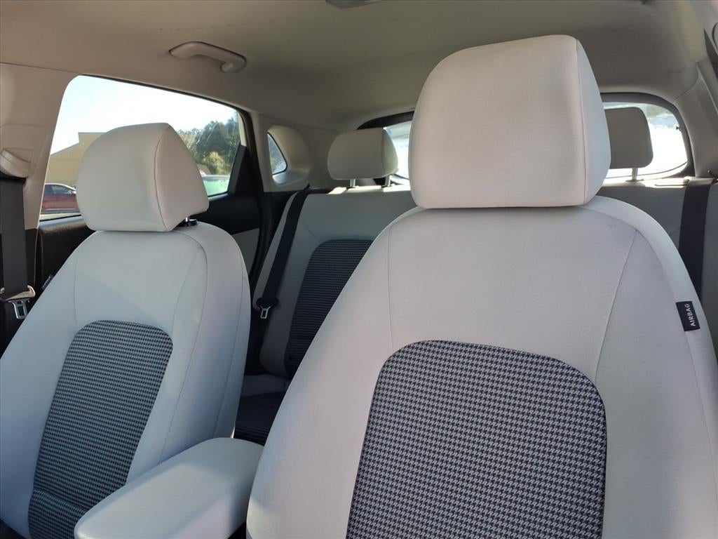 2022 Hyundai KONA SE