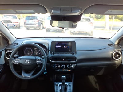 2022 Hyundai KONA SE