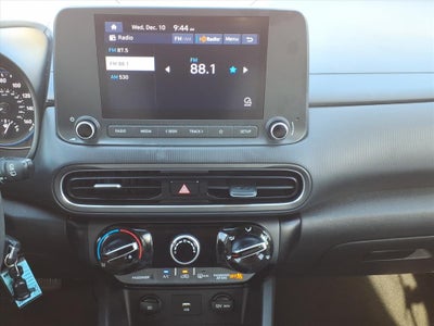 2022 Hyundai KONA SE