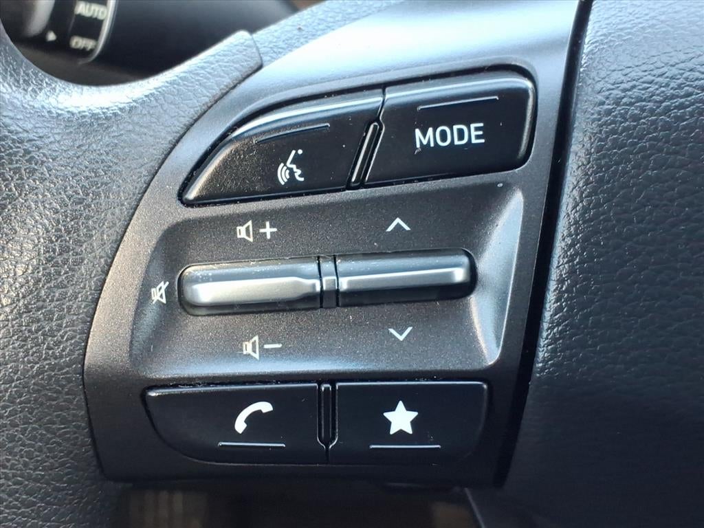 2022 Hyundai KONA SE