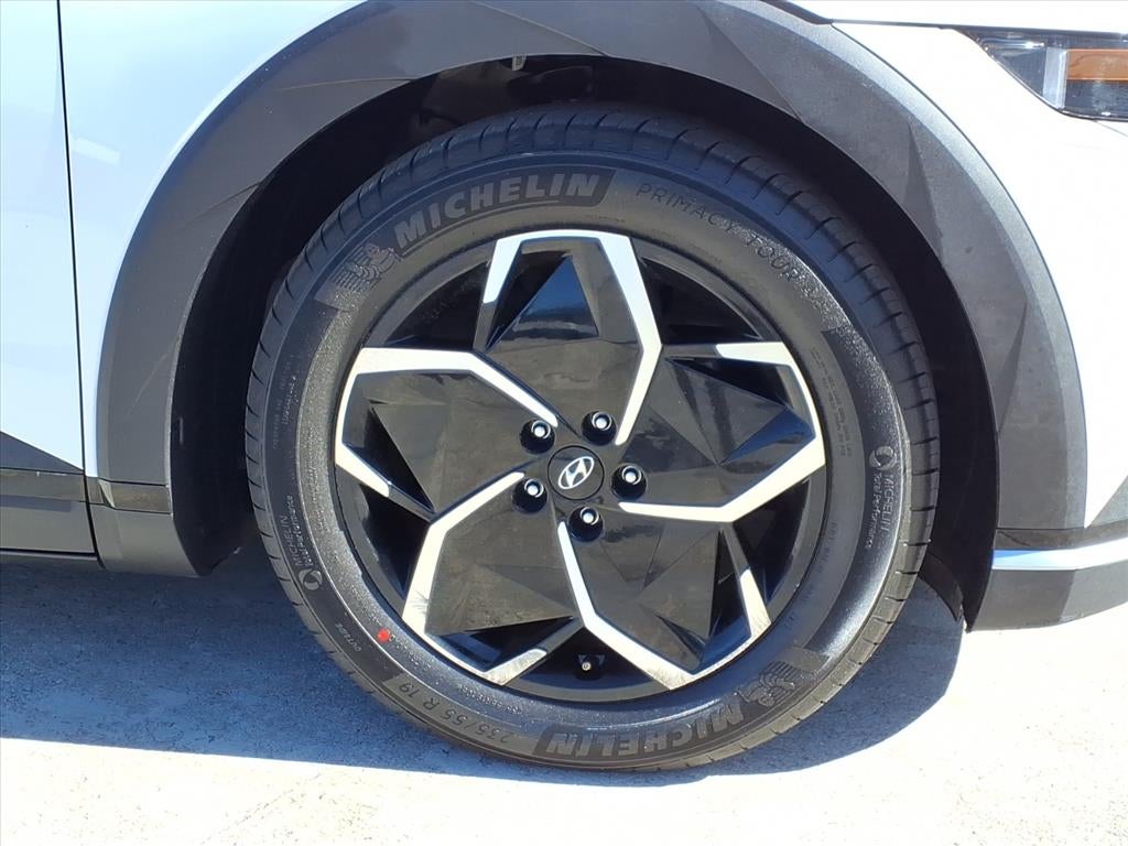 2022 Hyundai IONIQ 5 SEL