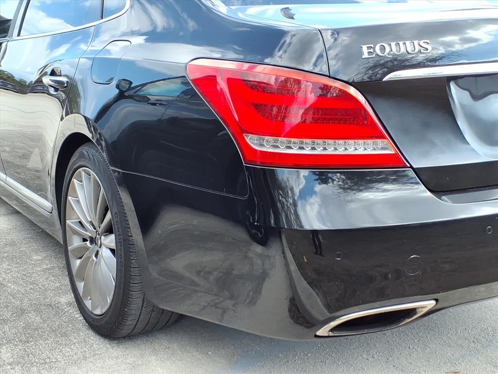 2016 Hyundai Equus Signature