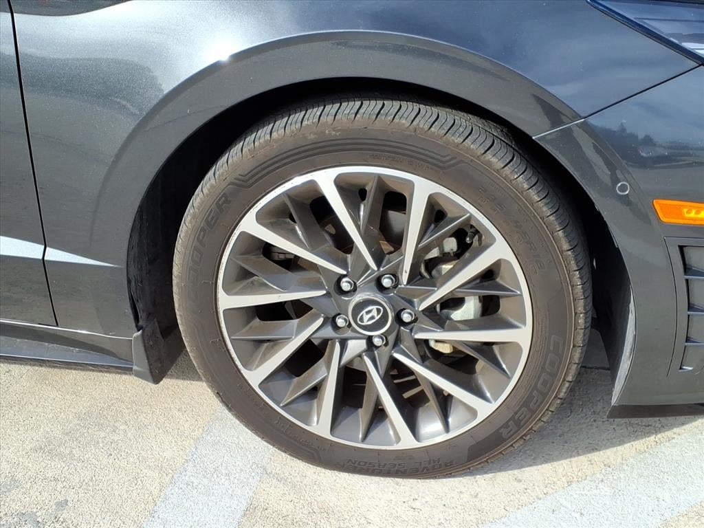 2022 Hyundai SONATA Limited