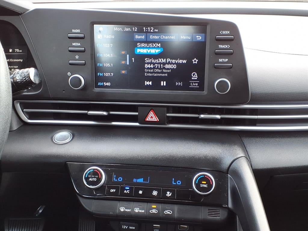 2023 Hyundai ELANTRA SEL