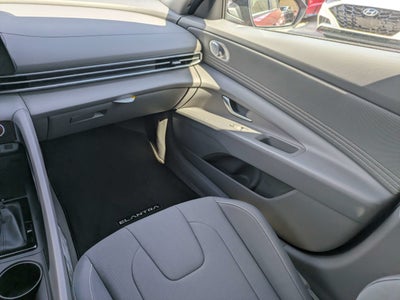 2025 Hyundai Elantra SEL Sport
