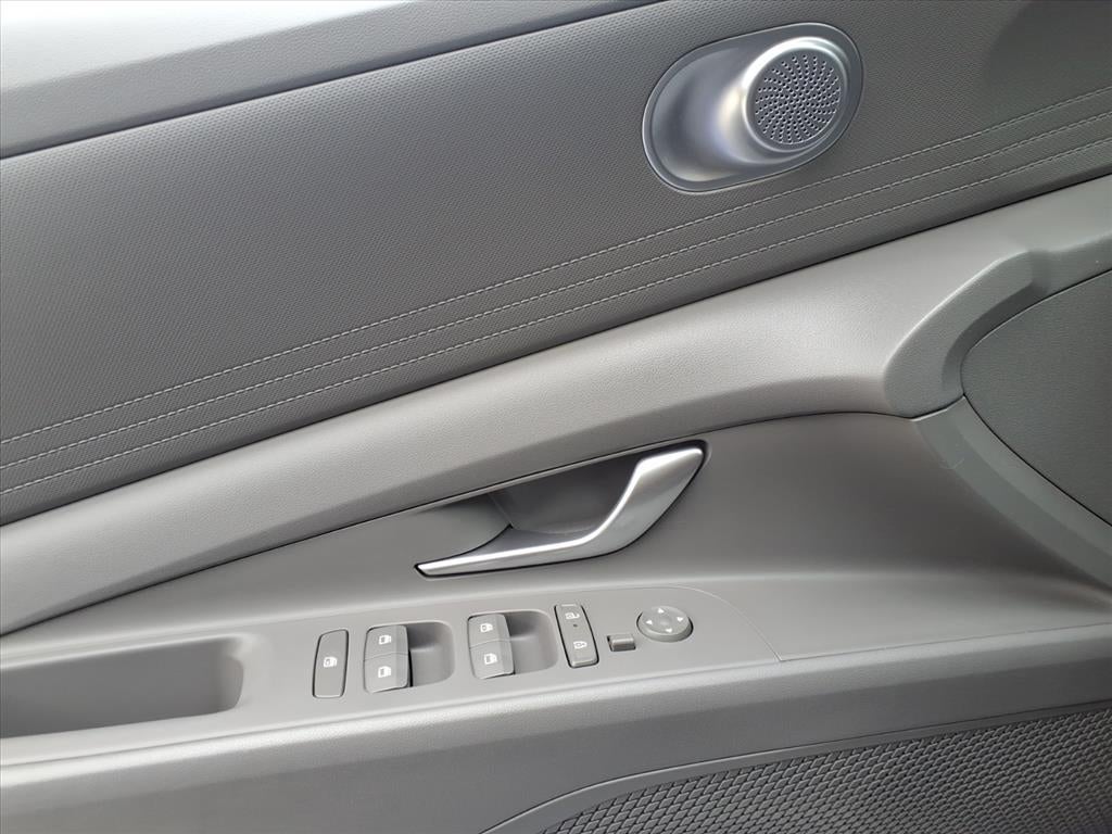 2024 Hyundai ELANTRA SEL CERTIFIED