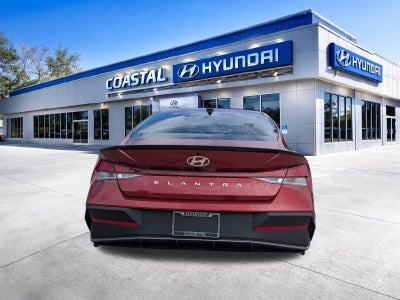 2025 Hyundai Elantra SEL Sport