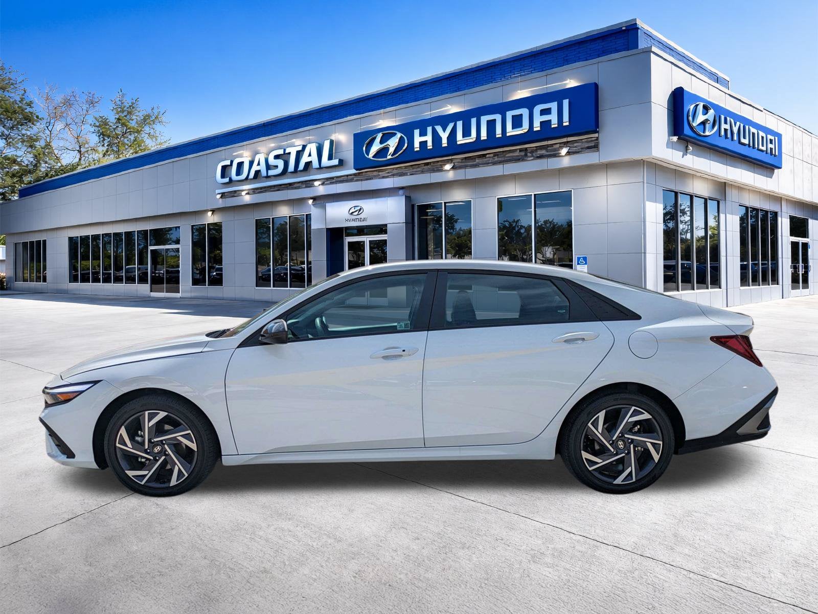 2025 Hyundai Elantra Hybrid SEL Sport
