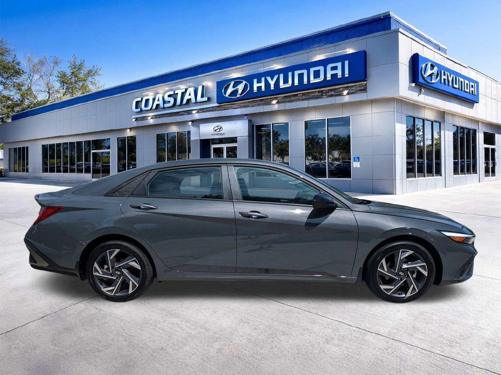 2025 Hyundai Elantra Hybrid SEL Sport