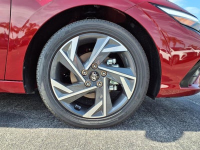 2025 Hyundai Elantra Hybrid Limited