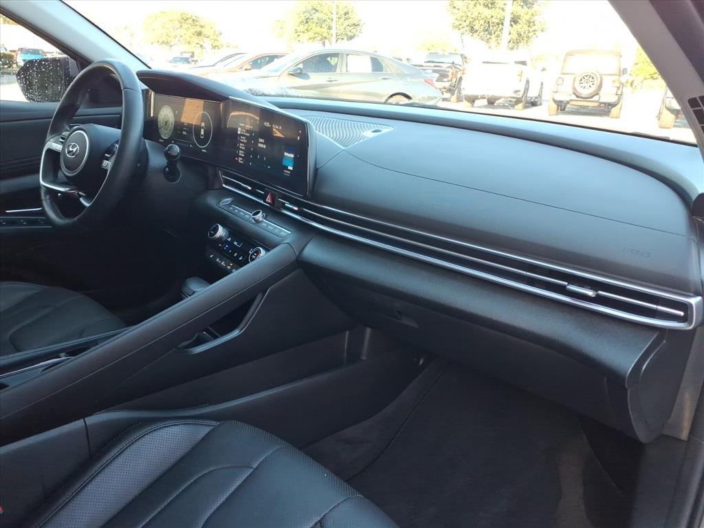 2023 Hyundai ELANTRA Limited CERTIFIED