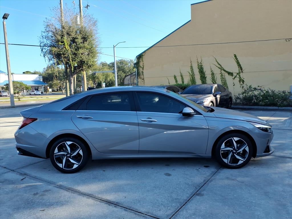 2023 Hyundai ELANTRA Limited CERTIFIED