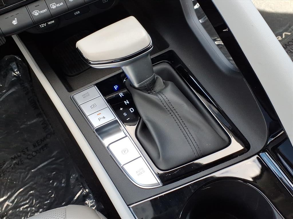 2024 Hyundai ELANTRA Limited CERTIFIED