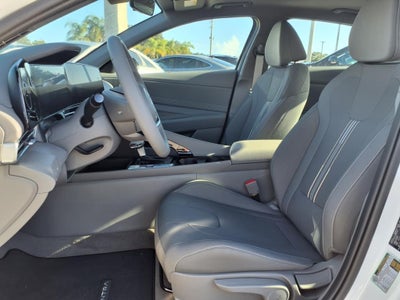 2025 Hyundai ELANTRA SEL Convenience