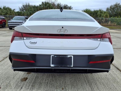 2025 Hyundai ELANTRA SEL Convenience
