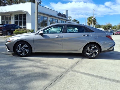 2025 Hyundai ELANTRA SEL Convenience