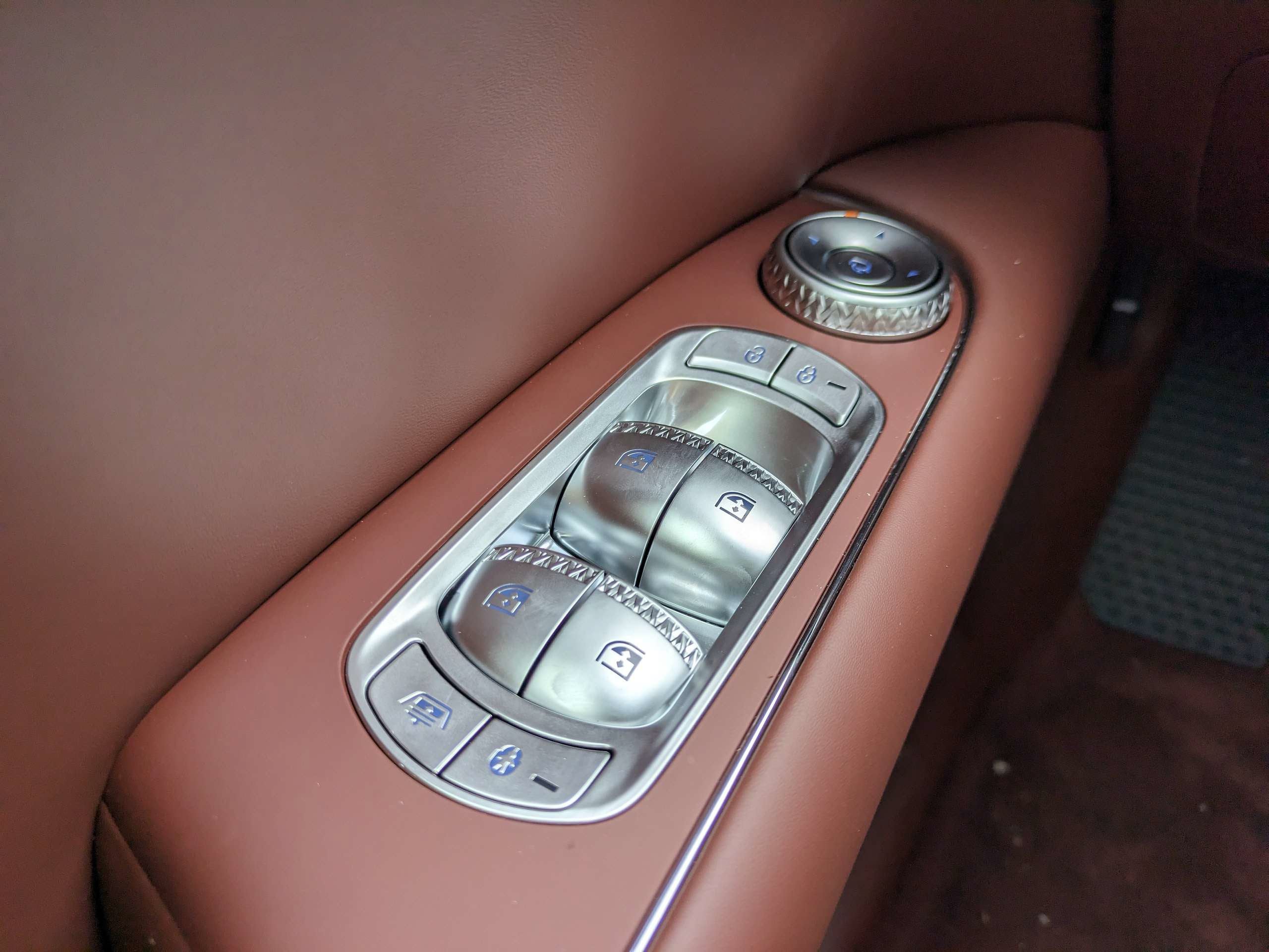 2026 Genesis G90 3.5T e-SC