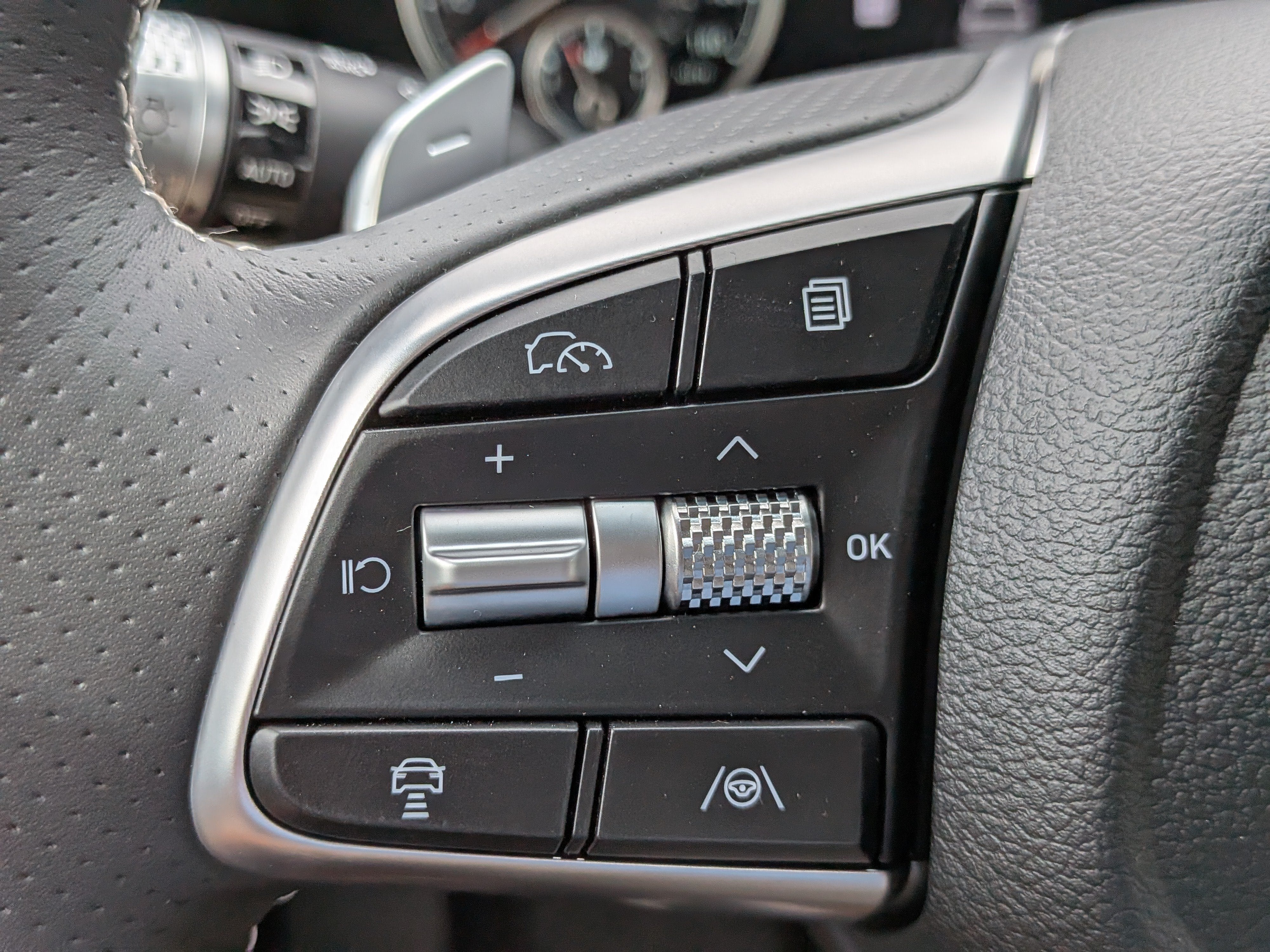 2026 Genesis G70 2.5T