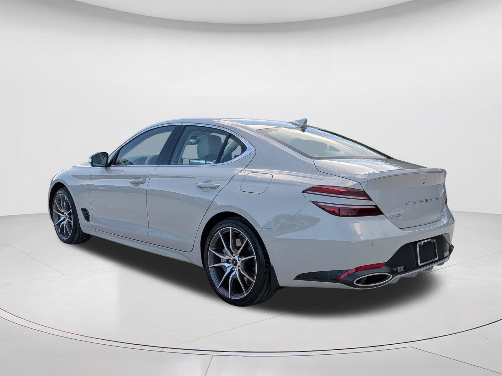 2026 Genesis G70 2.5T Prestige