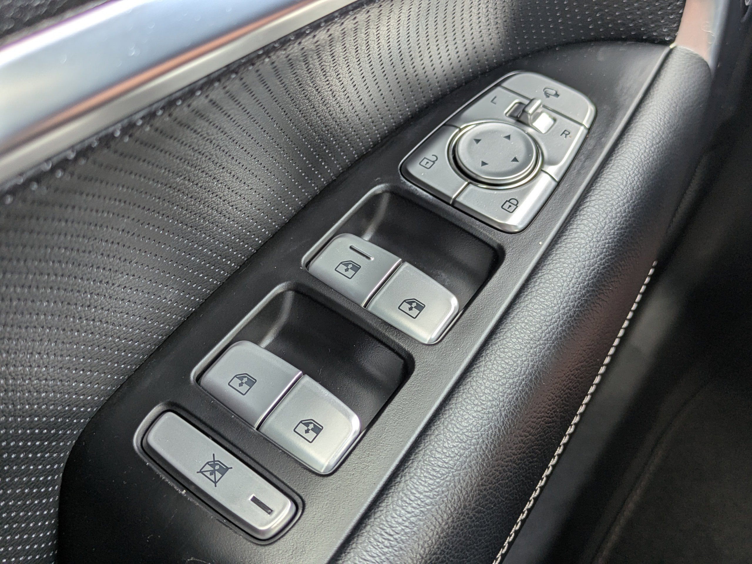 2019 Genesis G70 2.0T Advanced