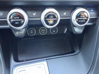 2022 Genesis G70 2.0T PRESTIGE