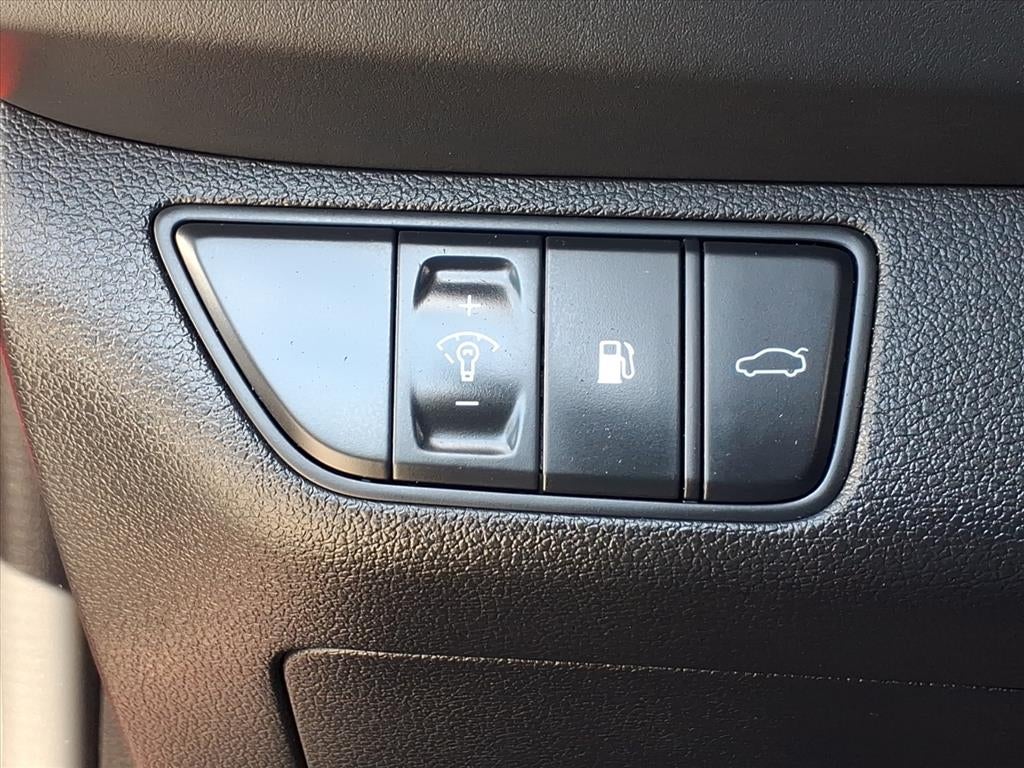 2022 Genesis G70 2.0T PRESTIGE