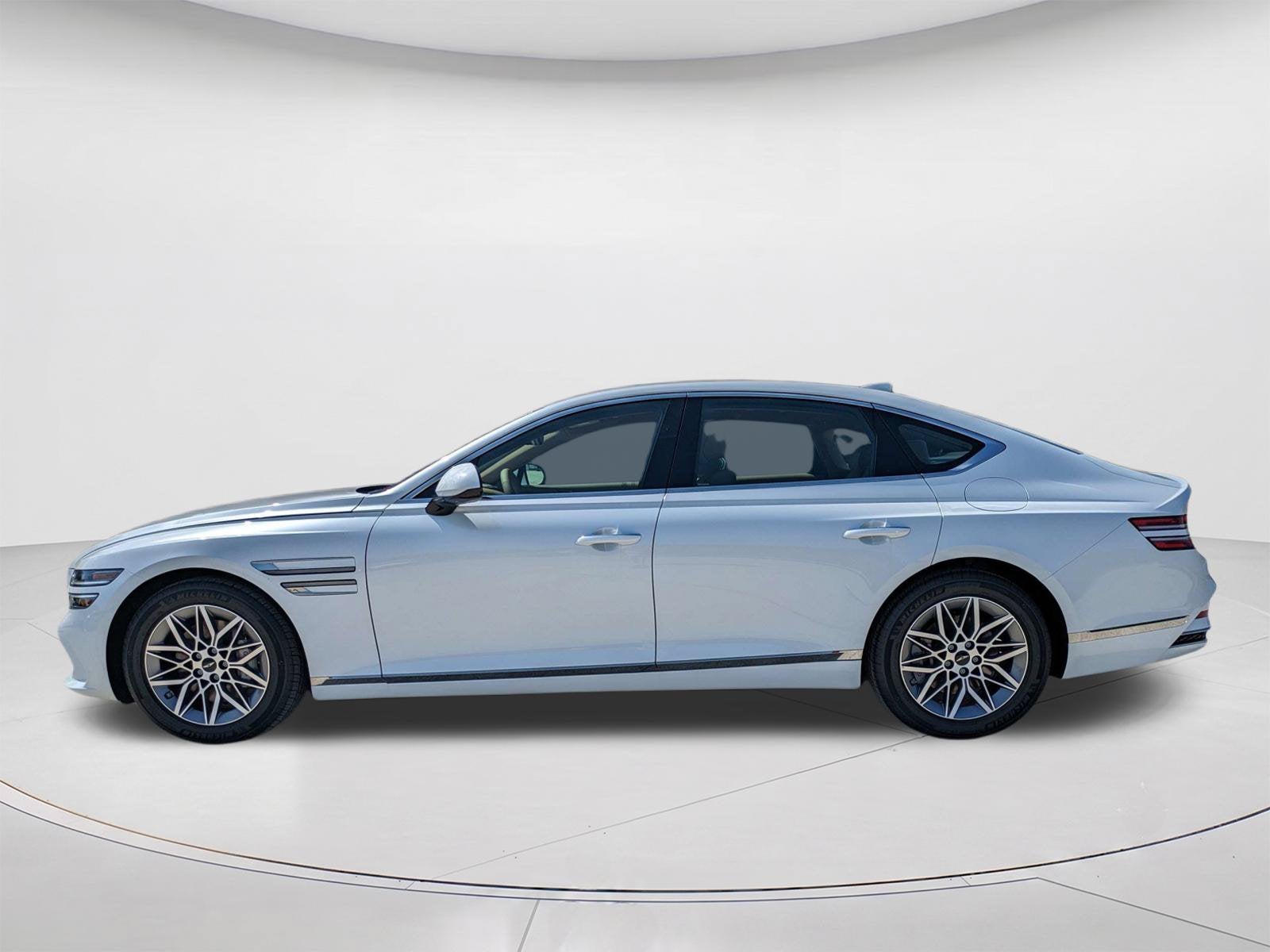 2027 Genesis G80 2.5T