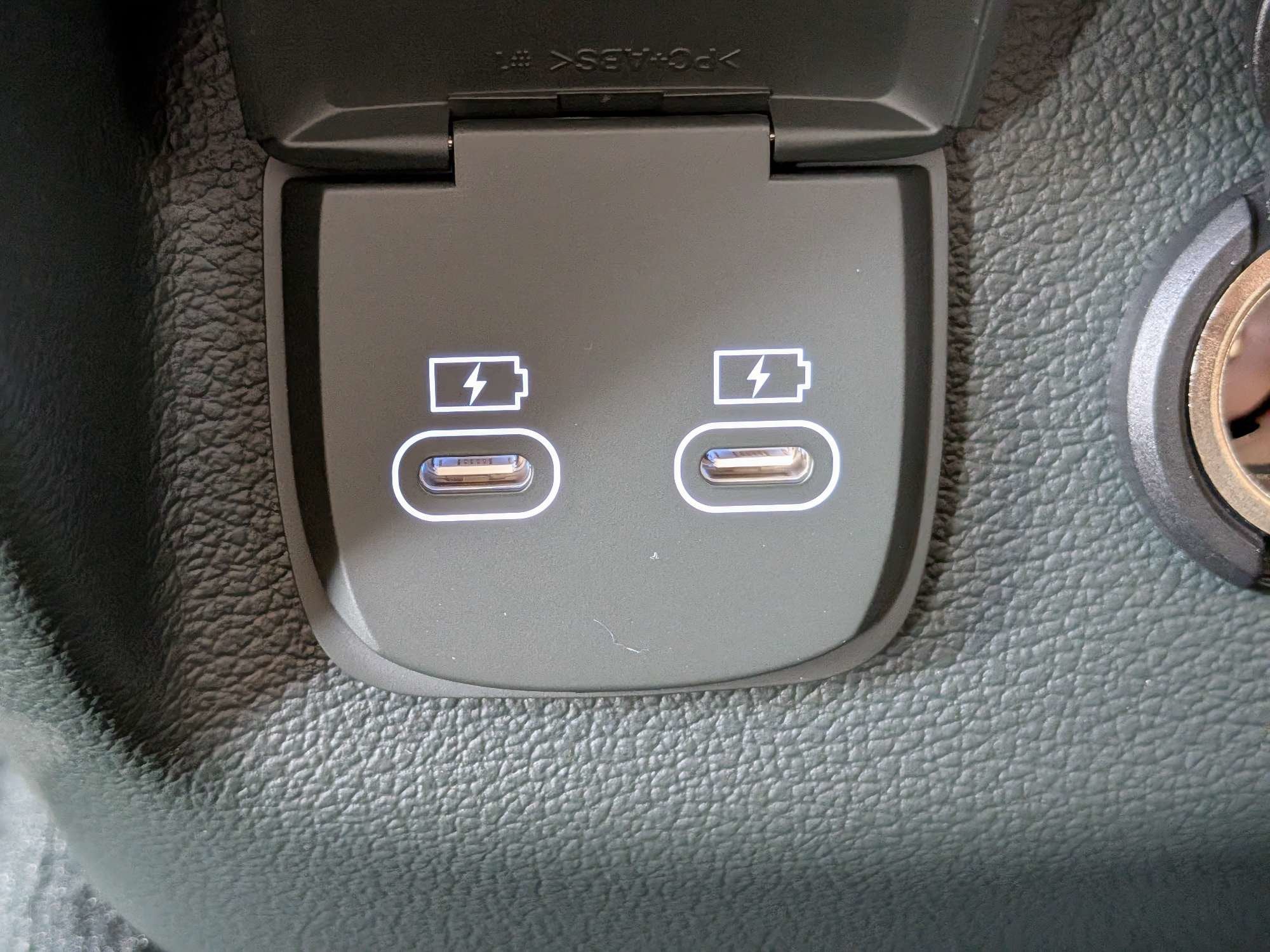 2027 Genesis GV80 2.5T