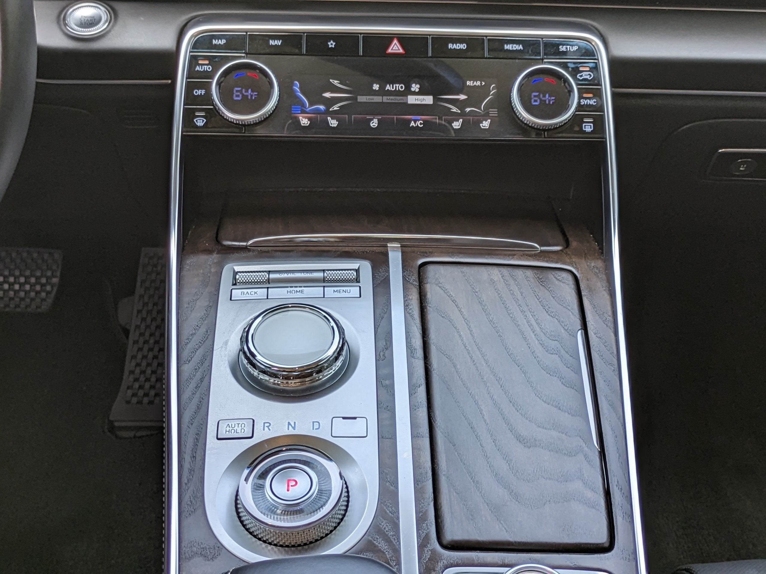 2024 Genesis GV80 Prestige Signature