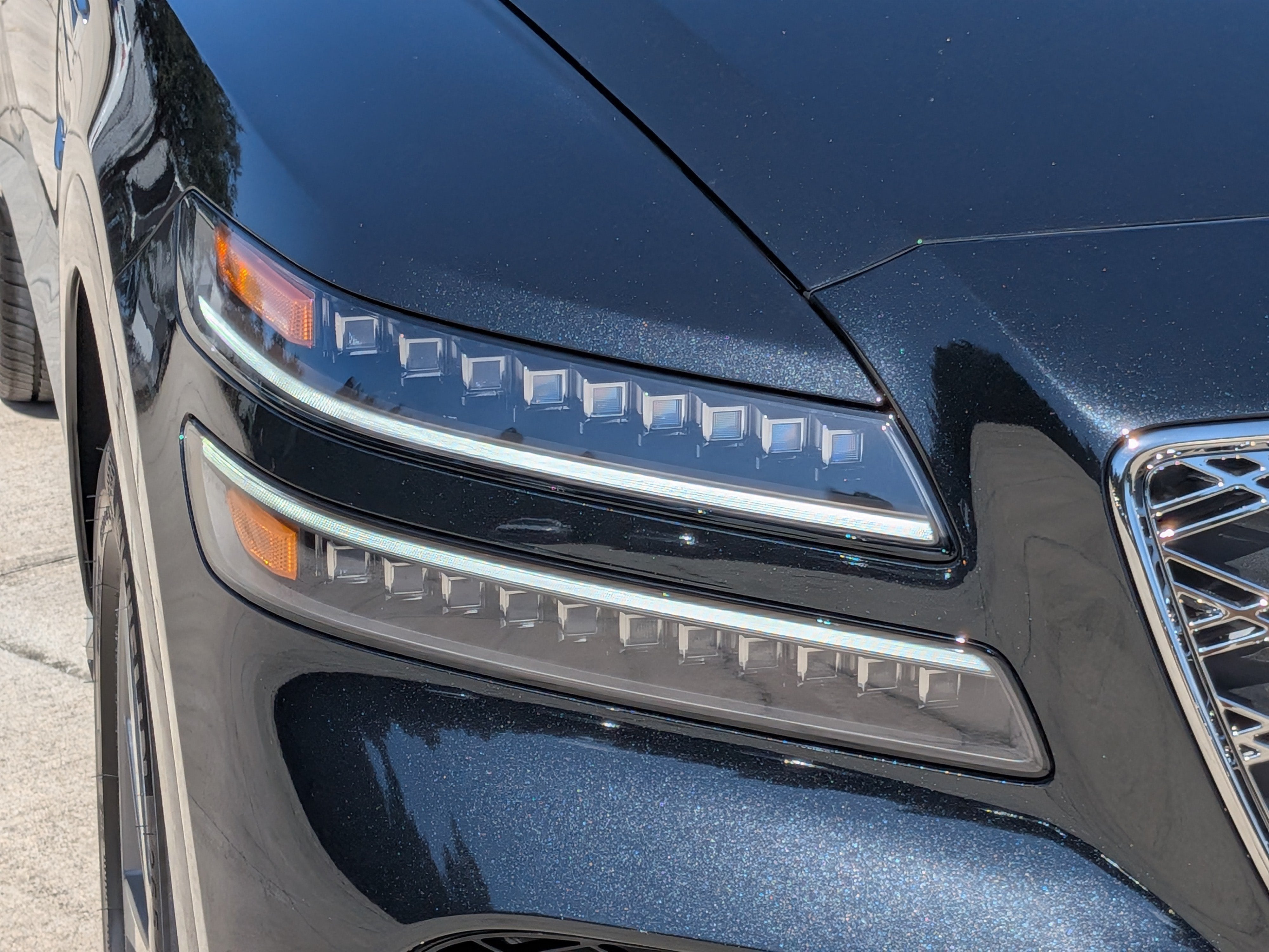 2027 Genesis GV80 2.5T Select